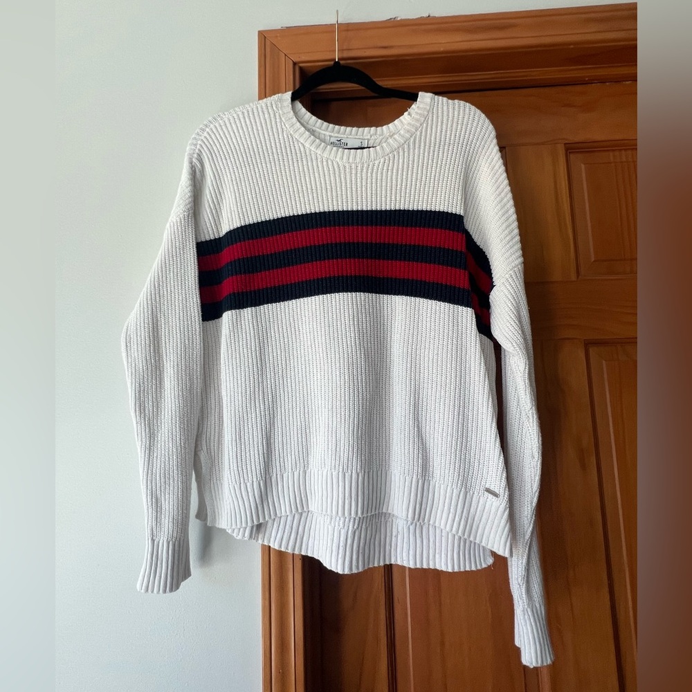 Hollister Cream Knit Sweater